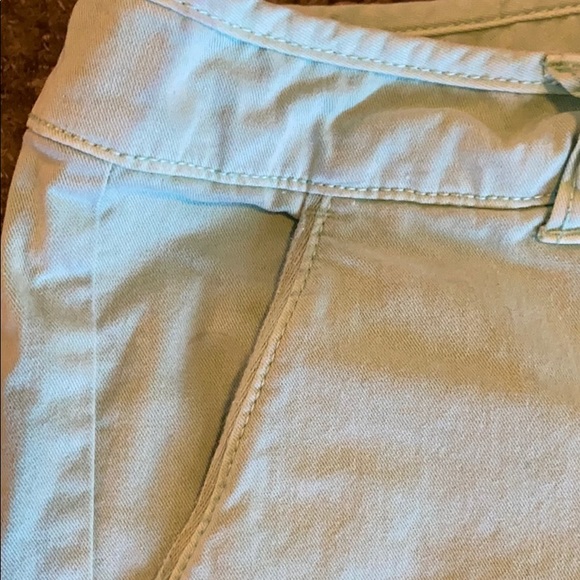 American Eagle Outfitters Mint Green shorts - Picture 5 of 6